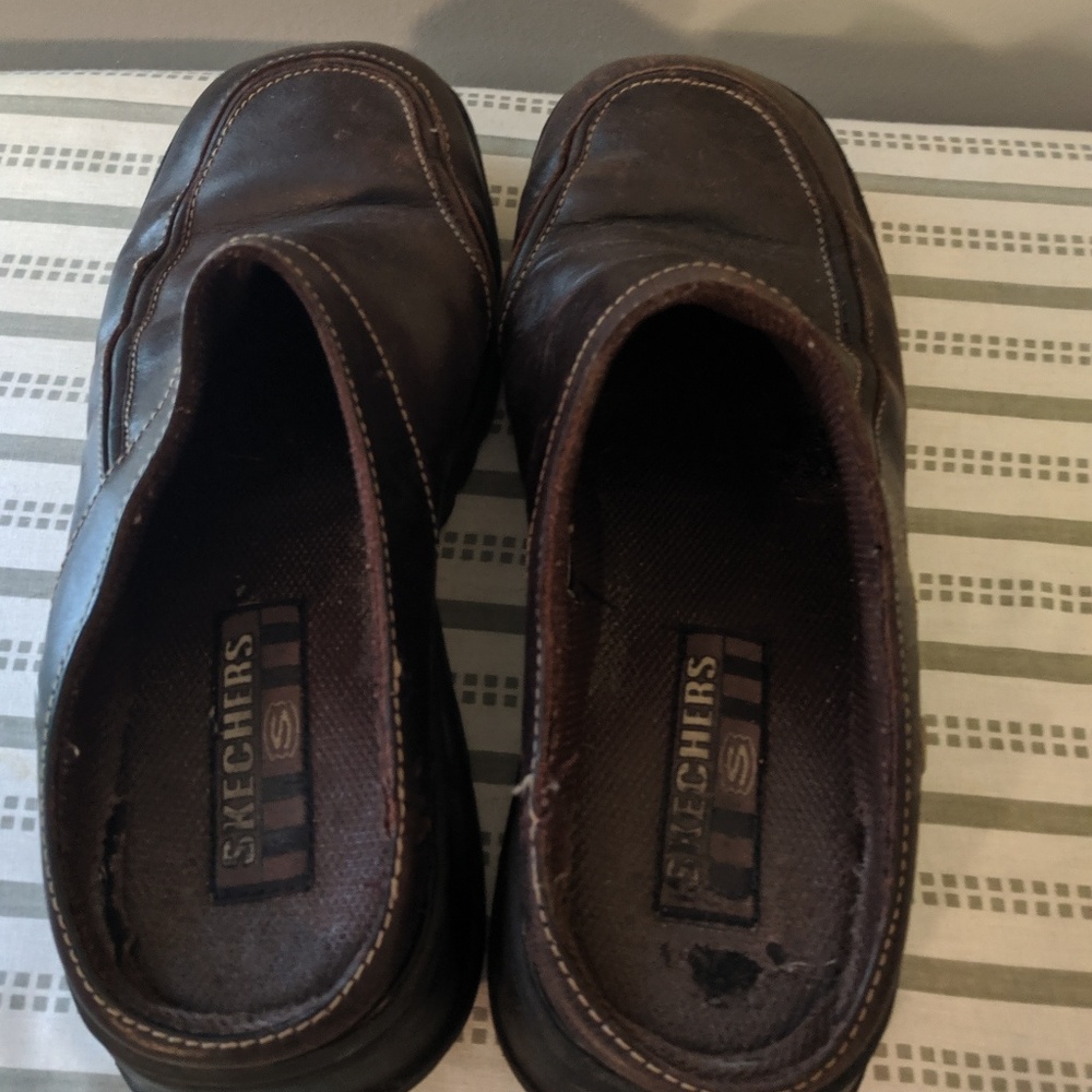 Sketchers slides. Size 9 Brown